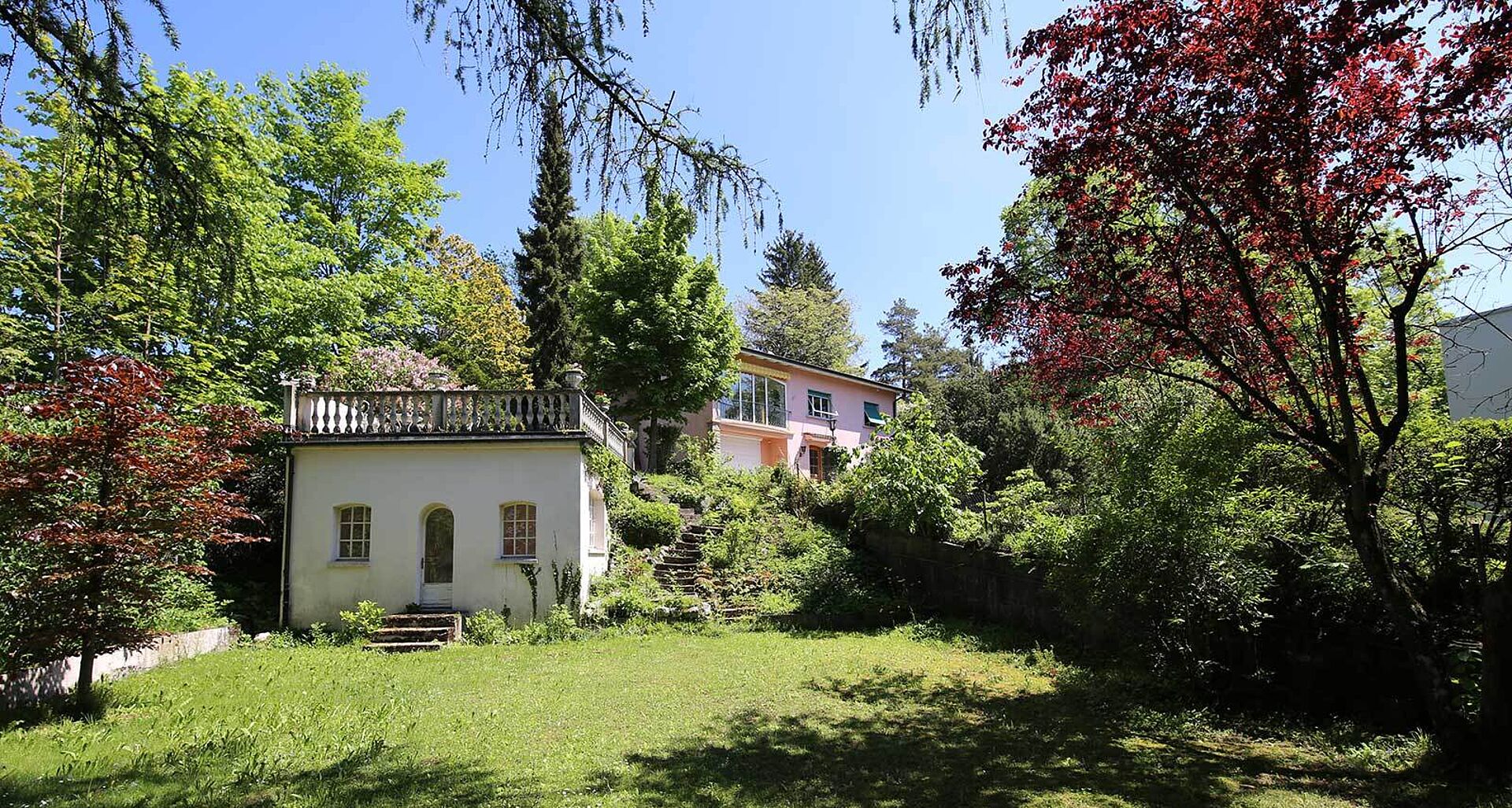Maison de charme de 6.5 pièces avec parcelle de 1'396 m2 située en ville de Fribourg