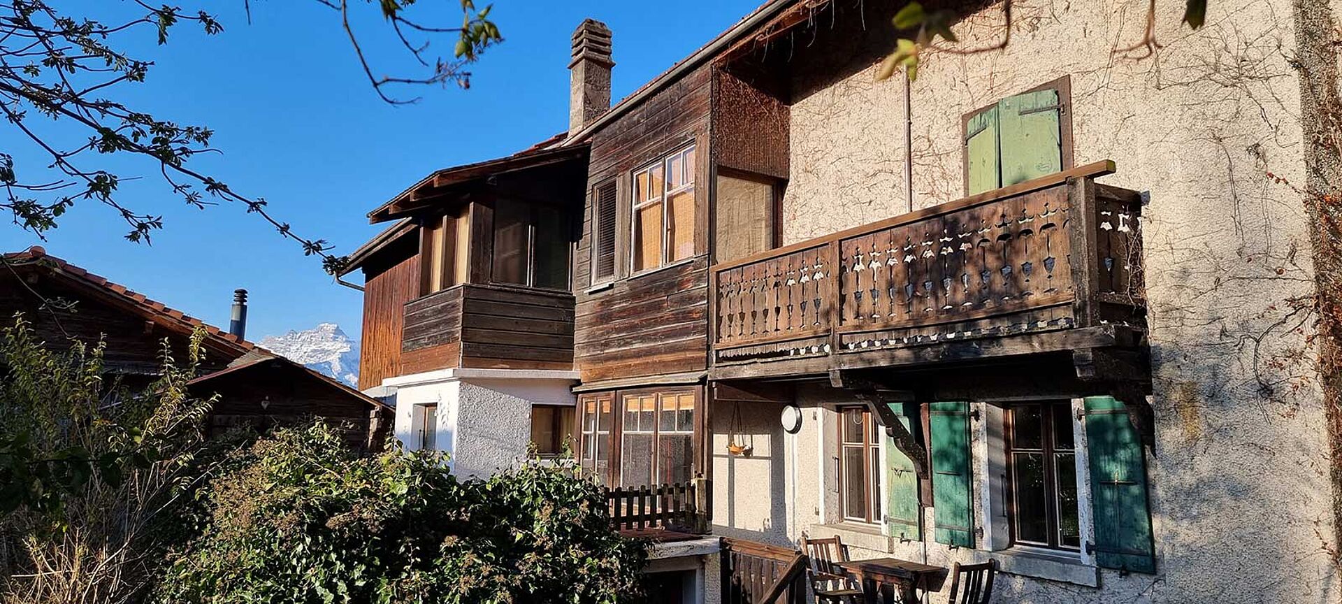 Habitation villageoise de 5,5 pièces avec ancien rural attenant